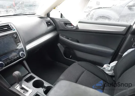 2019 Subaru Outback 2.5I Premium z USA, uszkodzony, nr VIN 4S4BSAFC4K3321854